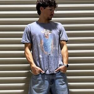 Vintage y2k 2013 Kenny Chesney No Shoes Tour faded shirt